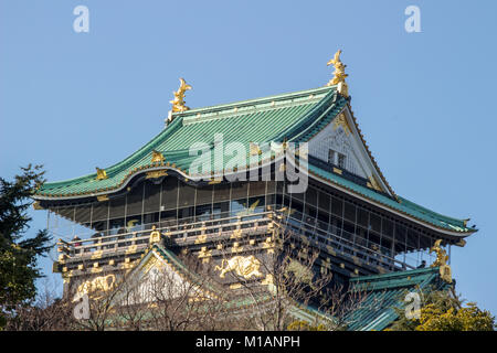 (27. Januar 2018 Schloss Osaka Osaka Japan) Main Tower und seine Mauer aus Stein Stockfoto