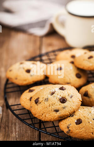 Hausgemachte Chocolate Chips cookies Stockfoto