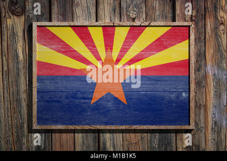 3D-Rendering der Arizona State USA-Flagge auf einem Holzrahmen und einem Holz Wand Stockfoto