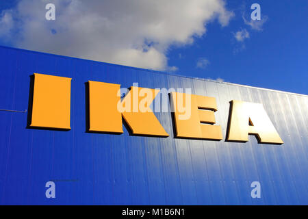 Turku, Finnland - 21 September: Unterzeichnen bei IKEA IKEA Raisio Store am 21. September 2013 in Turku, Finnland. Ab Januar 2008, das schwedische Unternehmen ist. Stockfoto