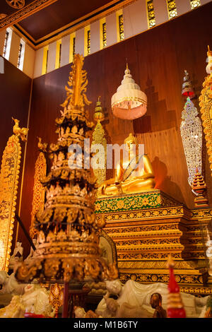 CHIANG RAI, THAILAND - Dezember 20, 2017: Schöne Buddha Bild wird in Hongkong Luang Sang Kaew Museum, Chiang Rai. Dieses Museum ist ein Teil des Wat Phra Kaew Stockfoto