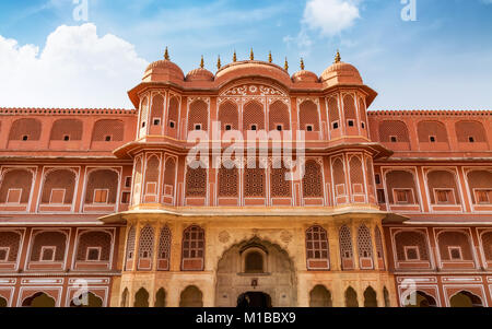 City Palace Jaipur Rajasthan - einem historischen königlichen Palast Komplex, das Chandra Mahal und Mubarak Mahal Palästen und anderen Gebäuden umfasst. Stockfoto