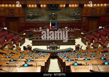 Montecitorio Palace, die empity Abgeordnetenkammer, Rom, Italien Credit © Remo Casilli/Sintesi/Alamy Stock Foto Stockfoto