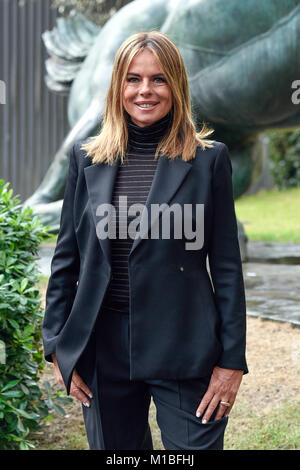 Anchorwoman Paola Perego besucht das Fotoshooting für die von der RAI-TV-Show uperbrain", Rom, Italien, 11. Januar 2018: Credit © Fabio Mazzarella/Sintesi/Ala Stockfoto