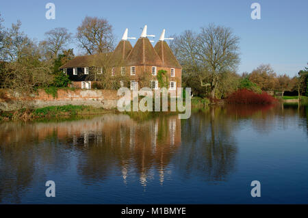 Oast House an Yalding, Kent Stockfoto