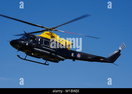 Bell Griffin HT1 Helicopter, The Range, Holyhead, Anglesey, Nordwales, Vereinigtes Königreich, Stockfoto