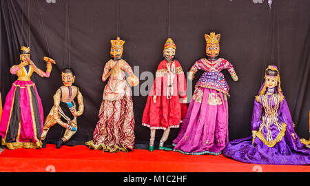 Rajasthani Puppe Puppen bei Nahargarh Fort Jaipur. Puppenspiel in Rajasthan ist eine beliebte Touristenattraktion. Stockfoto