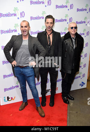 Louie Spence, Jake Canuso und Holly Johnson während der Benidorm ist 10 Veranstaltung, im Mayfair Curzon, London statt. Bild Datum: Montag, 29. Januar 2018. Photo Credit: Matt Crossick/PA-Kabel Stockfoto