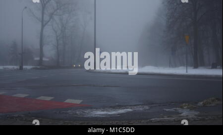 Ein nebeliger Tag in Lodz, Polen Stockfoto