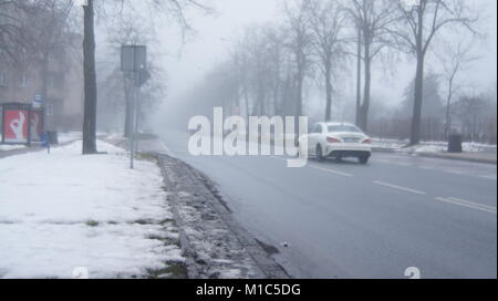 Ein nebeliger Tag in Lodz, Polen Stockfoto