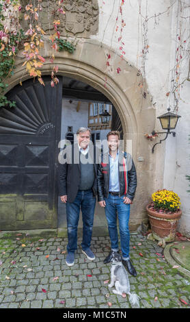 Michael und Felix Graf Adelmann, Burg Schaubeck Weingut, Deutschland Stockfoto