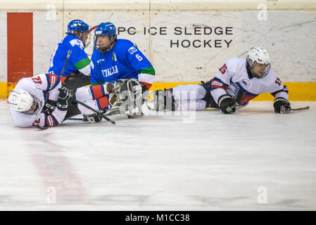 Januar 26, 2018 - Turin, Italy-January 26, 2018: Das internationale Turnier von Sledge Eishockey 2018 zwischen Italien gegen Norwegen im Palatazzoli in Turin, Italien in der Pic: (Bild: © Stefano Guidi über ZUMA Draht) Stockfoto