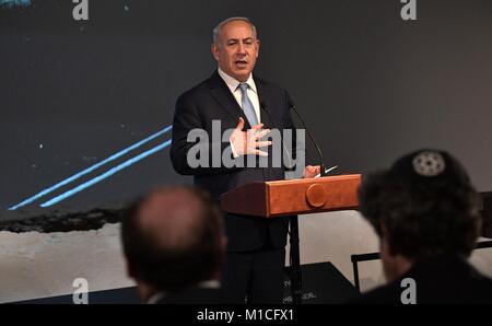 Der israelische Premierminister Benjamin Netanjahu Adressen Gäste im Jüdischen Museum und Toleranz Mitte Januar 29, 2018 in Moskau, Russland. Der russische Präsident Wladimir Putin und Netanyahu besuchte Veranstaltungen Kennzeichnung Internationalen Holocaust Tag der Erinnerung und der Jahrestag der Beendigung der Nationalsozialistischen Belagerung von Leningrad. Stockfoto