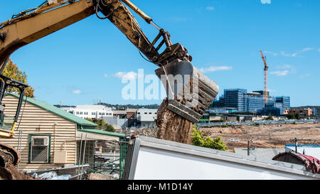 Gosford, Australien - 31. August. 2017: Aushub Fortschritte auf einem Block von neuen Einheiten im Bau am 47 Beane St. New South Wales, Australien. Stockfoto