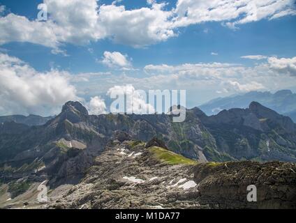 Landschaft der Alpstein und Säntis, die sind eine Untergruppe der Appenzeller Alpen in der Schweiz Stockfoto