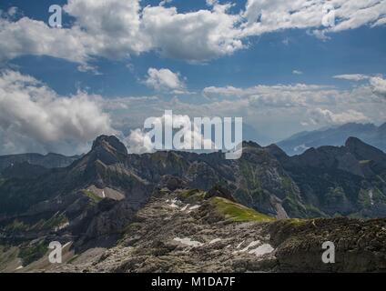 Landschaft der Alpstein und Säntis, die sind eine Untergruppe der Appenzeller Alpen in der Schweiz Stockfoto