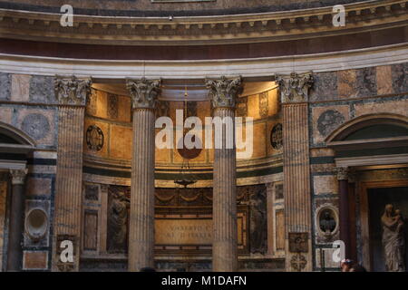 Im Pantheon - eines der berühmtesten Gebäude in Rom, Italien. Stockfoto