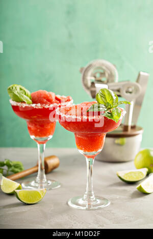 Frozen strawberry margarita Kalk Stockfoto