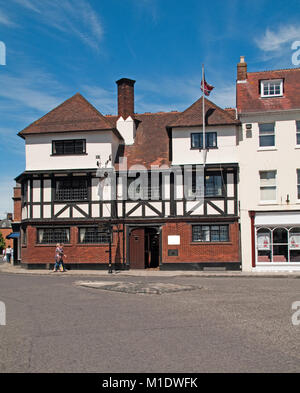 Romsey Pub, Abbey Hotel, Holz gerahmt Gebäude, Hampshire, England, Stockfoto