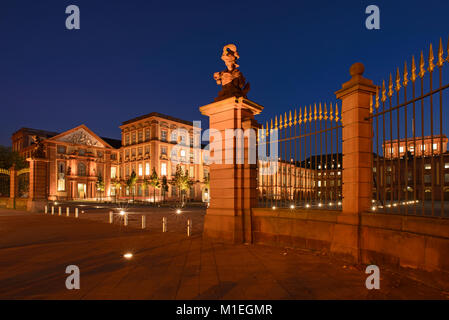 Barockschloss Mannheim Stockfoto