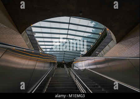 Civic Center und Grand Park Metro Schritte zum Beenden und Eingang, Los Angeles Stockfoto