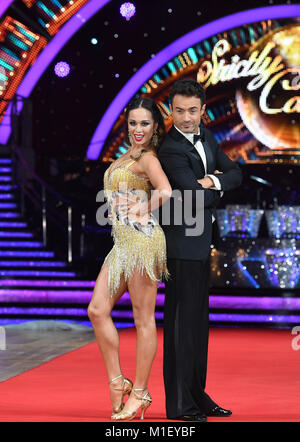 Joe McFadden & Katya Jones an den streng Come Dancing Live Tour Photocall, Arena Birmingham, Birmingham. Stockfoto