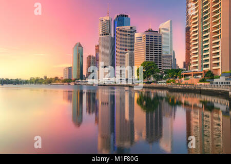 Brisbane. Stadtbild bild Skyline von Brisbane, Australien bei Sonnenaufgang. Stockfoto