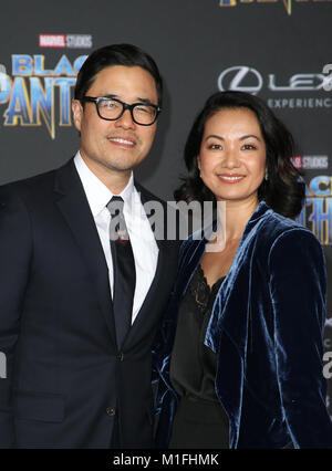 Los Angeles, Ca, USA. 29 Jan, 2018. Randall Park, Jae Suh Park, bei Marvel Studios' Welt Premiere von Black Panther am Dolby Theatre in Los Angeles, Kalifornien, am 29. Januar 2018. Credit: MediaPunch Inc/Alamy leben Nachrichten Stockfoto