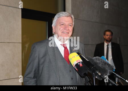 Bilder von der Fraktion sprechen Fraktionssitzung, den 30. Januar 2018, Berlin, Deutschland, Deutsche Politik, in der Willy-brand-Haus featuringm, Volker Bouffier Stockfoto