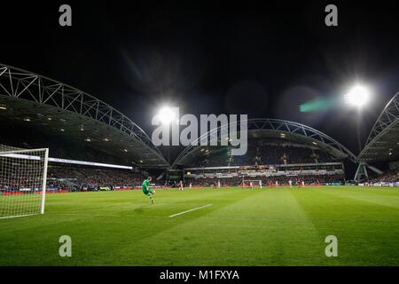 Huddersfield, Großbritannien. 30 Jan, 2018. Eine allgemeine Ansicht während der Premier League Match zwischen Huddersfield Town und Liverpool bei John Smith's Stadium am 30. Januar 2018 in Huddersfield, England. (Foto von Daniel Chesterton/phcimages.com) Credit: PHC Images/Alamy leben Nachrichten Stockfoto