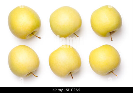 Golden Delicious äpfel auf weißem Hintergrund. Ansicht von oben Stockfoto