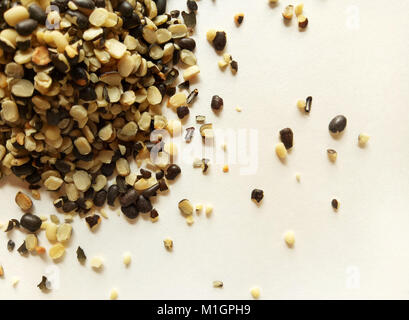 Zerkleinert Split Schwarzes Gramm Samen Gesunde natürliche Ernährung Stockfoto