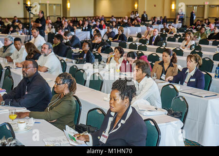 Miami Florida, Jungle Island, Kleinunternehmen, Training & Matchmaking Summit, arbeiten, arbeiten, Mitarbeiter Arbeitnehmer Mitarbeiter, Karriere, erhalten Regierungsvertrag Stockfoto