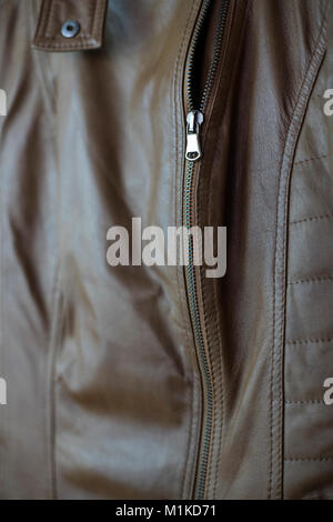 Nahaufnahme eines Leder Textur mit einem Reißverschluss, geringe Tiefenschärfe Stockfoto