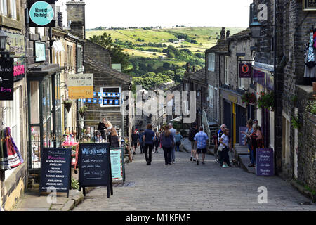 Howarth gepflasterten Straße, Howarth Yorkshire UK Stockfoto