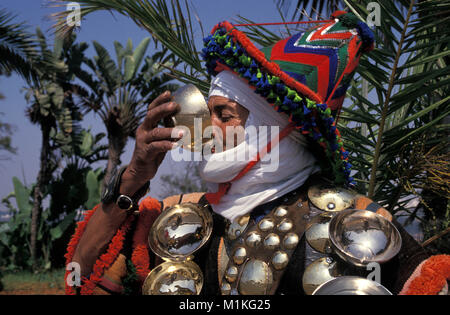 Marokko. Rabat. Traditionelle Wasser Verkäufer. Porträt. Stockfoto