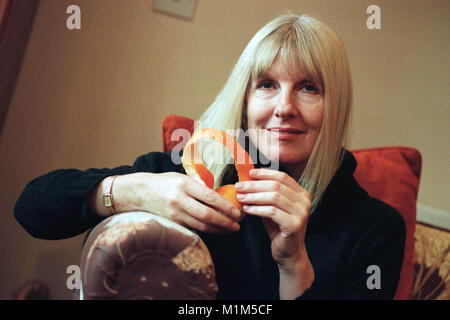 Dichter, Romanautor und kurze Geschichte & Schriftsteller Helen Dunmore dargestellt in Bristol. 21. Dezember 1999, gestorben 5. Juni 2017 Stockfoto