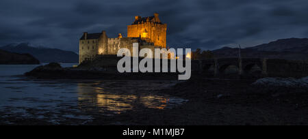 Eilean Donan Castle, Dornie, Highland, Schottland, Vereinigtes Königreich Stockfoto