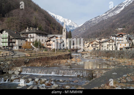 Fontainemore, Stadt in der Region Aostatal in Italien Stockfoto