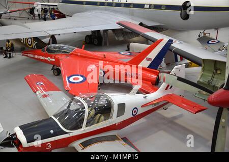 Folland Gnat und Scottish Aviation Bulldog auf der RAF Museum Cosford Stockfoto