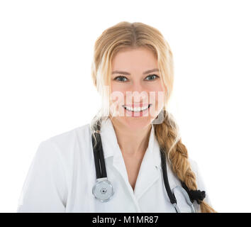 Portrait eines glücklichen jungen Frau Doktor mit Stethoskop Stockfoto