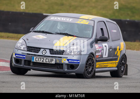 Renault Clio 172 Cup mit Fahrer Steve Quigley und Co - Treiber Peter Littlefield Stromkreis am Motorsport News Rallye Meisterschaft, Snetterton, Norfolk, Großbritannien. Stockfoto