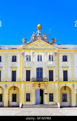 Branicki Palast und Medizinische Universität Bialystok klinische Krankenhäuser in Polen. Architektur des barocken Herrenhäuser - historische Denkmal Stockfoto