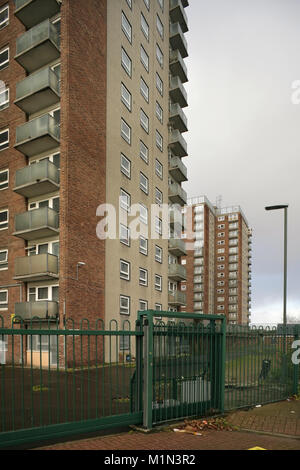 Osten Marsh Hochhaus Sozialwohnungen, Grimsby, Großbritannien. Stockfoto