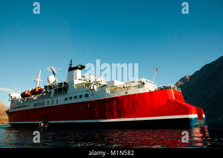 Expeditionsschiff - Grönland Stockfoto