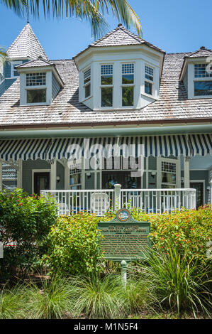 Sea Gull Cottage, das älteste Haus in Palm Beach, Florida, wurde 1886 gebaut und von Henry Flagler 1893 als seine erste Palm Beach Residence gekauft. Stockfoto