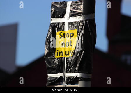 Bushaltestelle nicht verwendet Zeichen auf Wellington Street in Leeds. Stockfoto