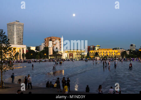 Skanderbeg Square, dem Hauptplatz von Tirana, Albanien Stockfoto