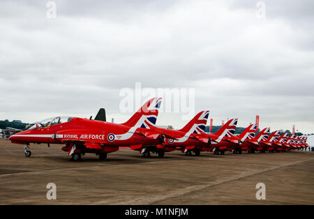 Die roten Pfeile in das Royal International Air Tattoo Stockfoto