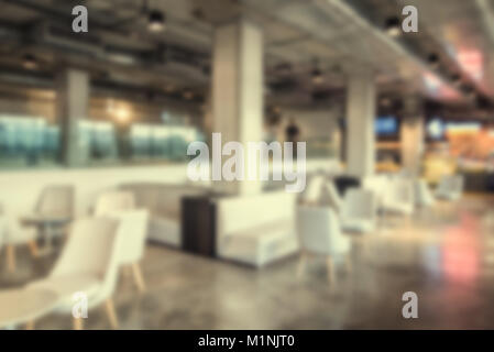 Coffee Shop - Cafe mit bokeh Hintergrund verschwommen Stockfoto